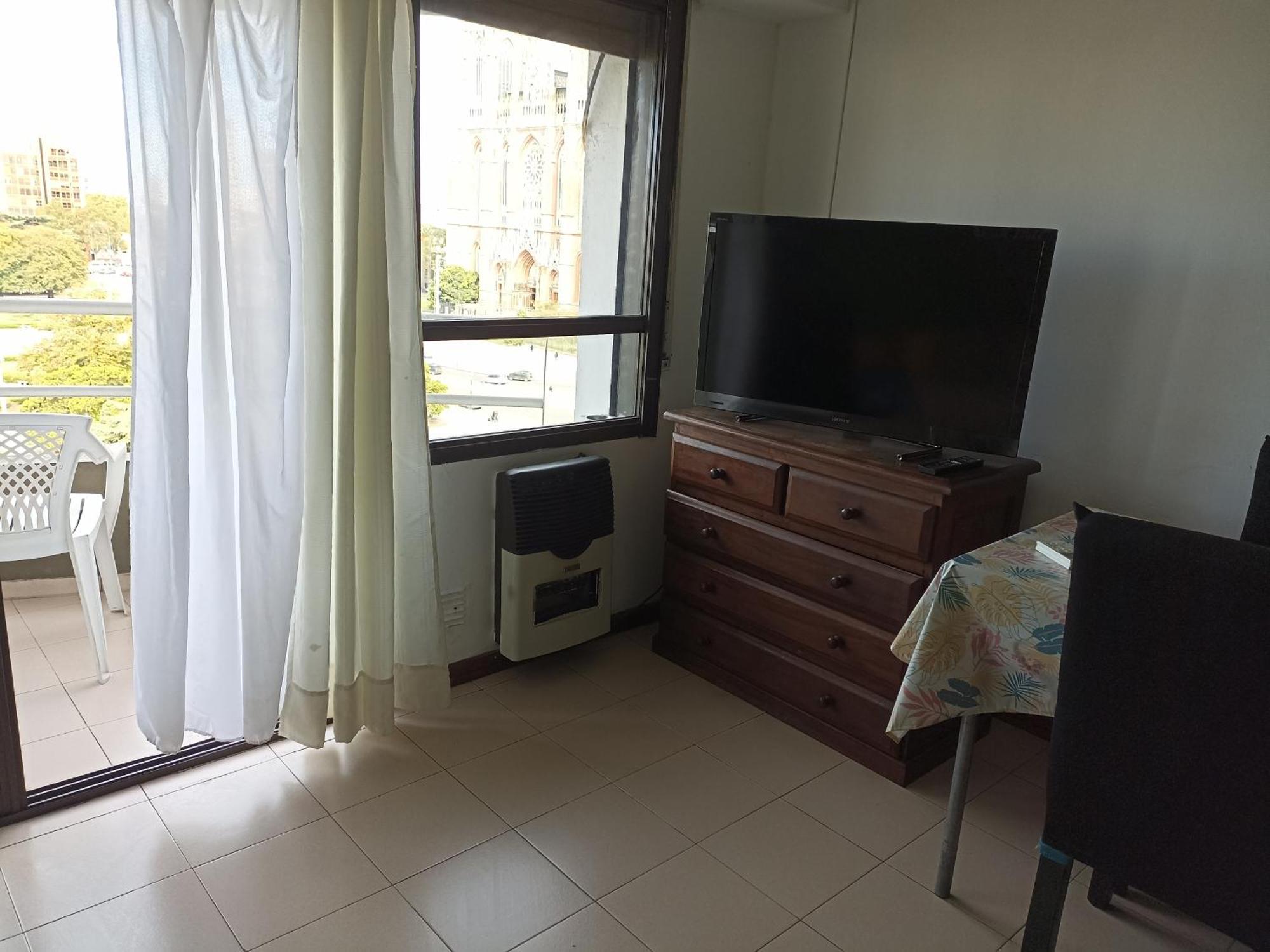 Departamento Plaza Moreno Con Balcon ラプラタ エクステリア 写真