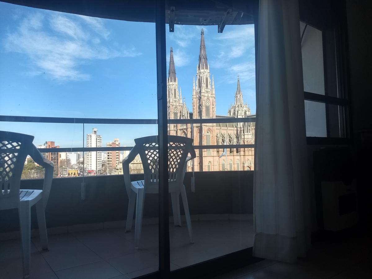 Departamento Plaza Moreno Con Balcon ラプラタ エクステリア 写真
